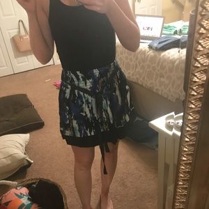 Blue black splatter design skirt with belt